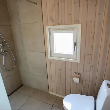 House For 9 Guests 400 M To The Sea Feriehus Strandby
